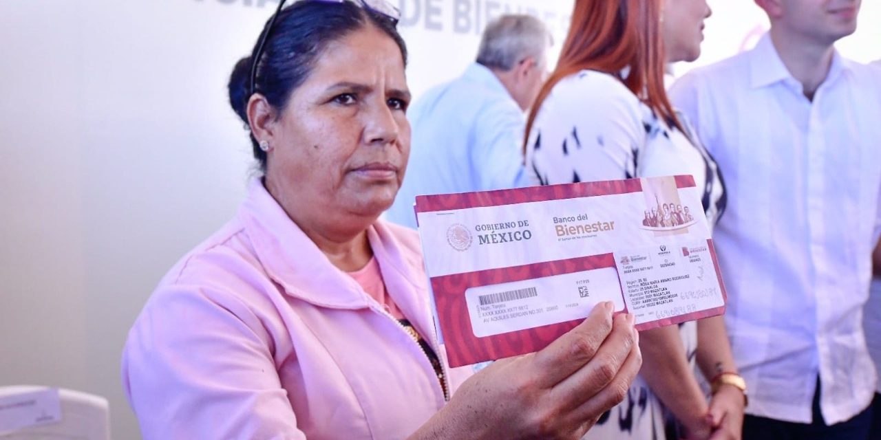 ¡Mazatlán está de fiesta! Entregan apoyos del programa Bienpesca a trabajadoras de congeladoras del puerto