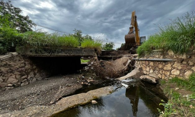 GOBIERNO MUNICIPAL INICIA LABORES PARA LA RECONSTRUCCIÓN DEL PUENTE A LA ALTURA DE LA UPSIN