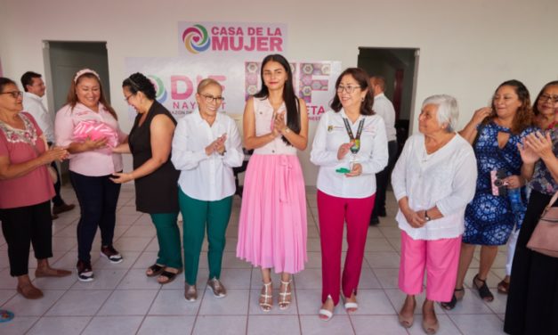INAUGURA CORAZÓN DE TU GOBIERNO, CASA DE LA MUJER EN ACAPONETA