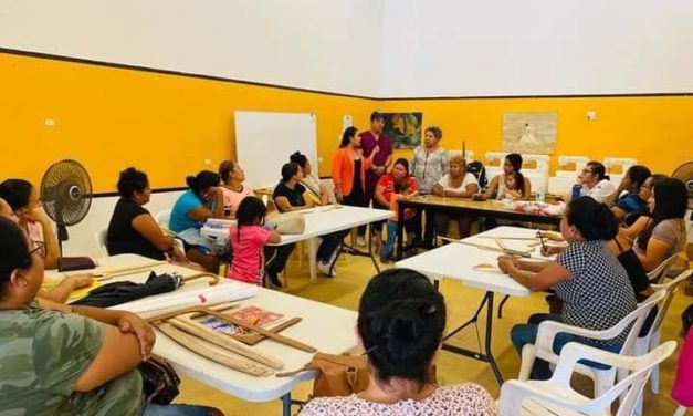 DIF SAN BLAS INICIÓ CURSO TALLER DE CORTE Y CONFECCIÓN EN ATICAMA