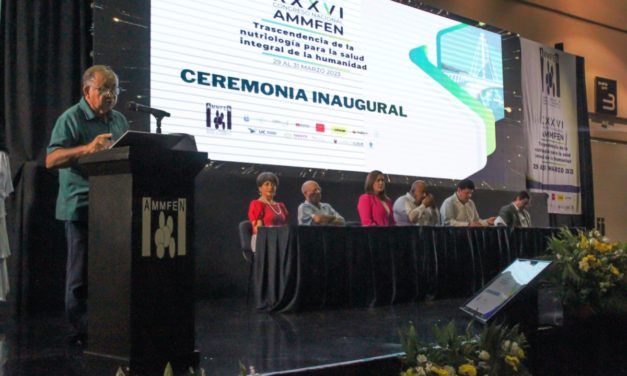 ESTUDIANTES Y ESPECIALISTAS EN NUTRIOLOGÍA SE REÚNEN EN PUERTO VALLARTA