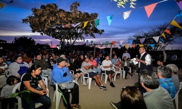 «USTED ES EL PRIMER PRESIDENTE QUE NOS VISITA», VECINOS DE COLONIA JARIPILLO.