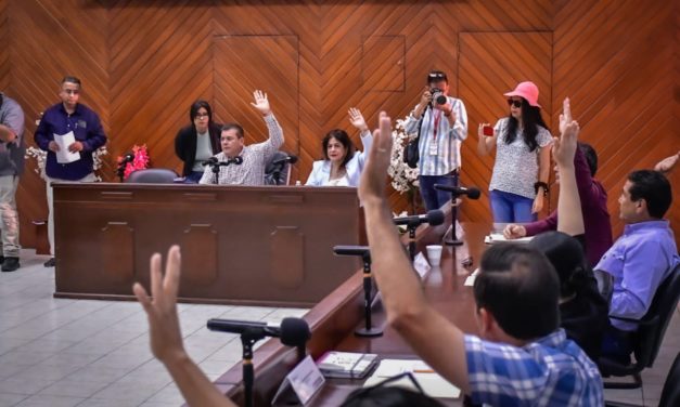 NOMBRAN A VERENICE OLETA BENÍTEZ SECRETARIA DEL AYUNTAMIENTO EN SESIÓN DE CABILDO NÚMERO 21