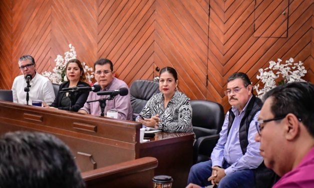 GOBIERNO MUNICIPAL E INTEGRANTES DEL NUEVO ACUARIO MAR DE CORTÉS ESTABLECIERON MESA DE TRABAJO PARA GENERAR UNA AGENDA Y UNIFICAR CRITERIOS DE TRANSICIÓN.