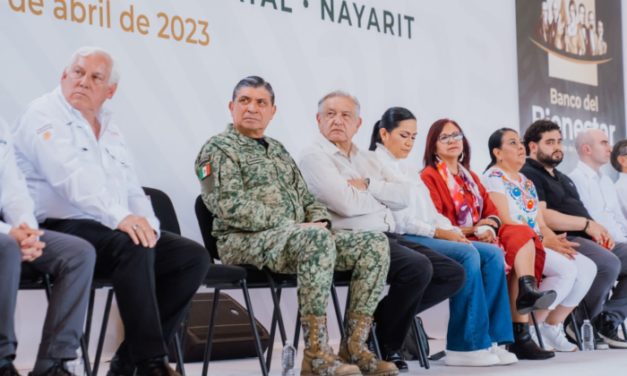 MIGUEL ÁNGEL NAVARRO QUINTERO Y ANDRÉS MANUEL LÓPEZ OBRADOR, TRABAJAN UNIDOS POR LA TRANSFORMACIÓN DE NAYARIT