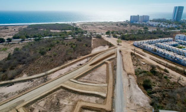 HABILITAN AVENIDA DE LA BAHÍA EN LA ZONA DE CERRITOS, PARA DESFOGAR TRÁFICO DURANTE LAS VACACIONES