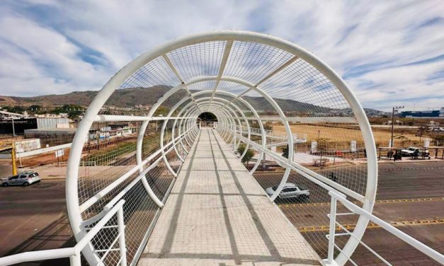 LISTO EL PUENTE EN LA ZONA DE LAS CANTERAS. MIGUEL ÁNGEL NAVARRO QUINTERO