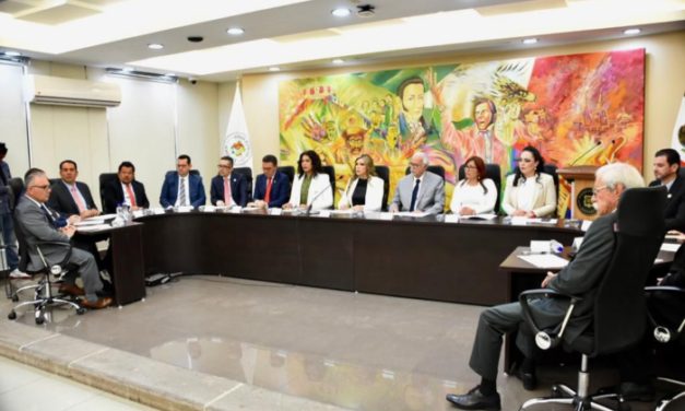 DIGNIFICAR A NAYARIT EN UNIDAD CON EL PODER JUDICIAL. MIGUEL ÁNGEL NAVARRO QUINTERO