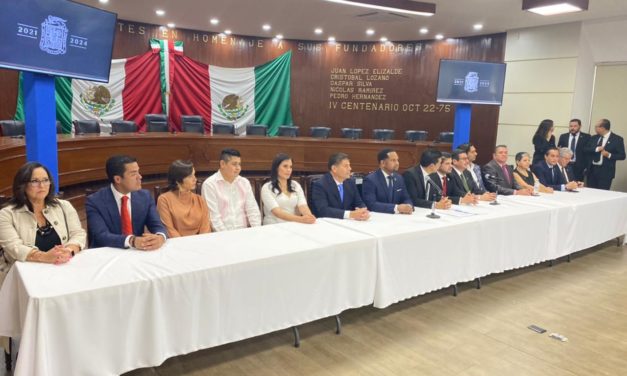 <strong>Puerto Vallarta y Aguascalientes refrendan su hermanamiento</strong>