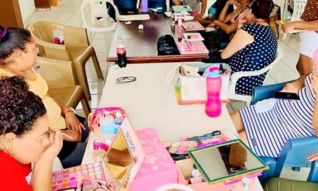 DIF SAN BLAS LOGRA LA AUTOSUFICIENCIA EN MÁS MUJERES