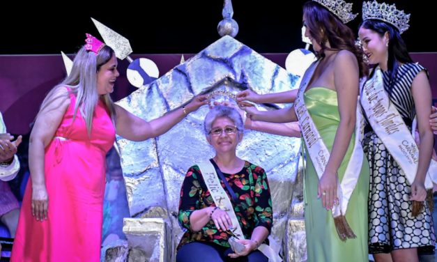 DISFRUTAN MILES DE MAMÁS EL GRAN FESTEJO DEL GOBIERNO MUNICIPAL DE MAZATLÁN