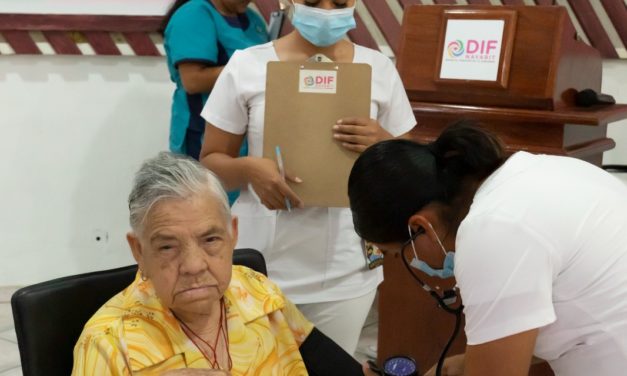 FESTEJA DIF NAYARIT EL DÍA DE LAS MADRES DE CASA DEL ABUELO