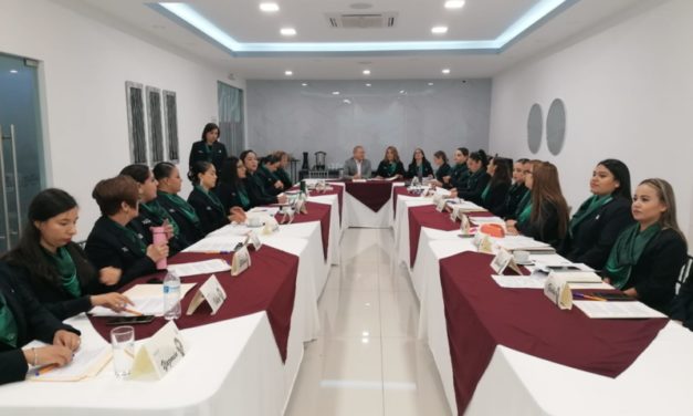 FORTALECEN TÉCNICAS Y TÉCNICOS EN ATENCIÓN Y ORIENTACIÓN AL DERECHOHABIENTE DEL IMSS MEJORA DE PROCESOS
