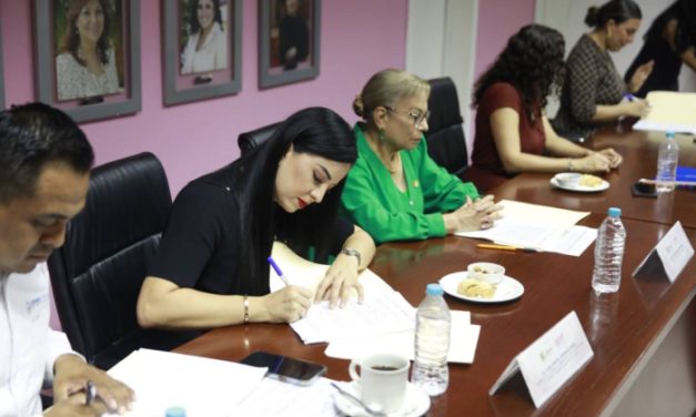 FIRMA CONGRESO CONVENIO PARA CONSULTAR A PERSONAS CON DISCAPACIDAD