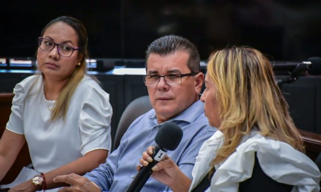 POLICÍAS JUBILADOS Y VIUDAS SE REÚNEN CON AUTORIDADES MUNICIPALES