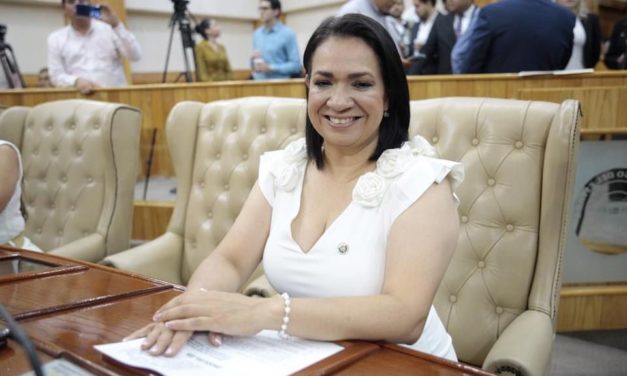 TRAS APERTURA PERIODO PRIMER ORDINARIO DE SESIONES DEL TERCER AÑO CONSTITUCIONAL