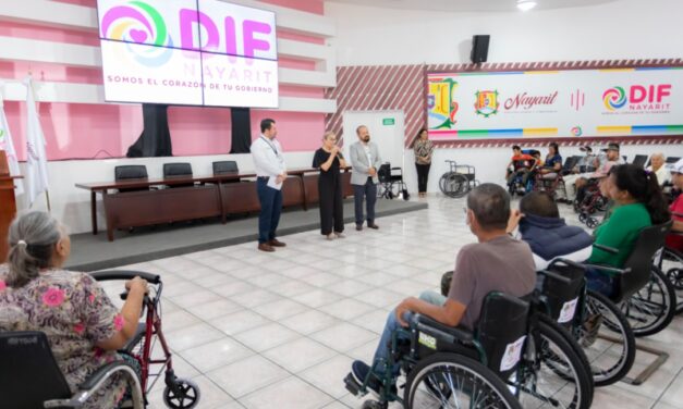 CON APARATOS DE MOVILIDAD, TRANSFORMA DIF NAYARIT LA VIDA DE PERSONAS CON DISCAPACIDAD