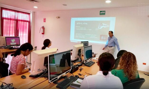 BUENA RESPUESTA PRESENTÓ LA CAPACITACIÓN DE DISEÑO DE PÁGINAS WEB A MUJERES EMPRENDEDORAS DEL MUNICIPIO