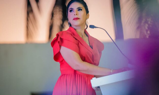 PERLA VILLALVAZO RINDE SU SEGUNDO INFORME DE ACTIVIDADES AL FRENTE DEL DIF DE BAHÍA DE BANDERAS