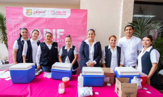 LLEVA A CABO DIF NAYARIT JORNADA DE VACUNACIÓN CONTRA LA INFLUENZA Y COVID 19