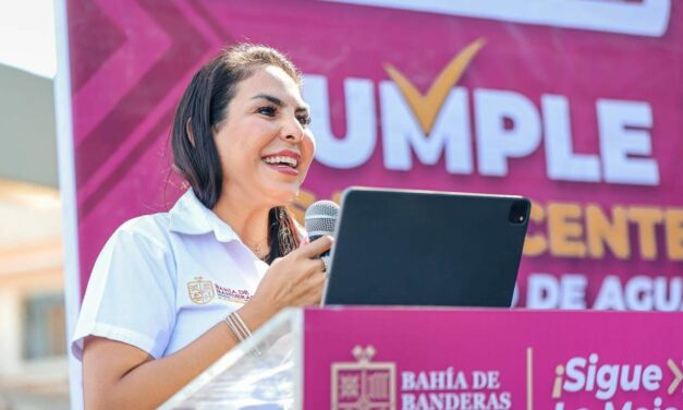 INAUGURA LA ALCALDESA MIRTHA VILLALVAZO UN NUEVO POZO DE AGUA POTABLE EN SAN VICENTE