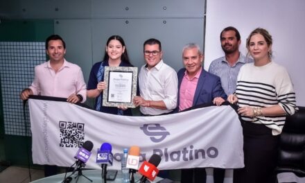 Reciben distintivo de Playa Platino cinco hoteles de Mazatlán por participar en acciones de la conservación de sus playas