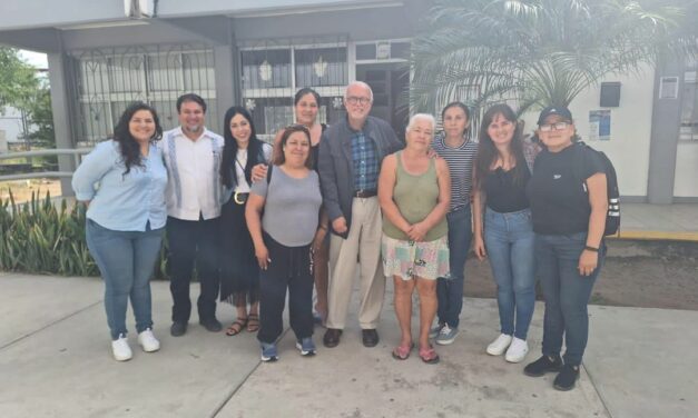 VISITA MIGUEL ÁNGEL NAVARRO QUINTERO CONALEP 311 EN VALLE DORADO, BAHÍA DE BANDERAS.