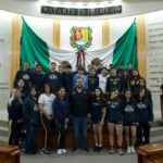 Jóvenes de la Preparatoria del Valle de Tepic Visitan el Congreso de Nayarit