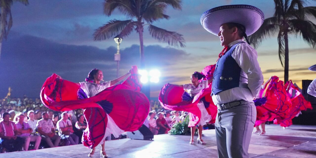 Inauguran Festival Vallarta Azteca del Folclor Internacional