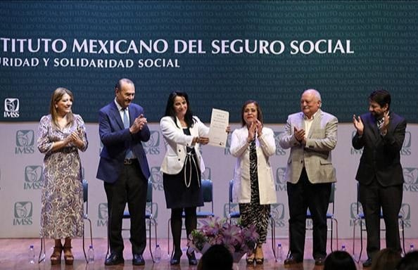 IMSS Reconoce A Doctora Gabriela Borrayo Por 30 Años De Trayectoria; Creó Código Infarto Que Ha Salvado Miles De Vidas
