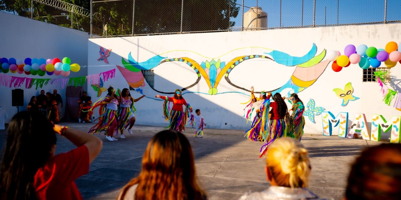 Brinda SSPC “Festival del Día de las Madres” en el CERESOFE “La Esperanza”