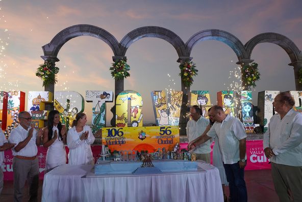 Puerto Vallarta celebra en grande su doble aniversario