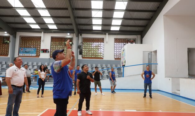 INAUGURA ALCALDE LA LIGA PROBASKET PUERTO VALLARTA DE BÁSQUETBOL