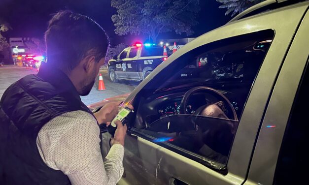 Gobierno de Tepic cumple con los protocolos del alcoholímetro en operativo Salvando Vidas