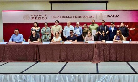 Entrega Sedatu reconocimientos a Sinaloa y Mazatlán por garantizar un desarrollo equitativo y seguro