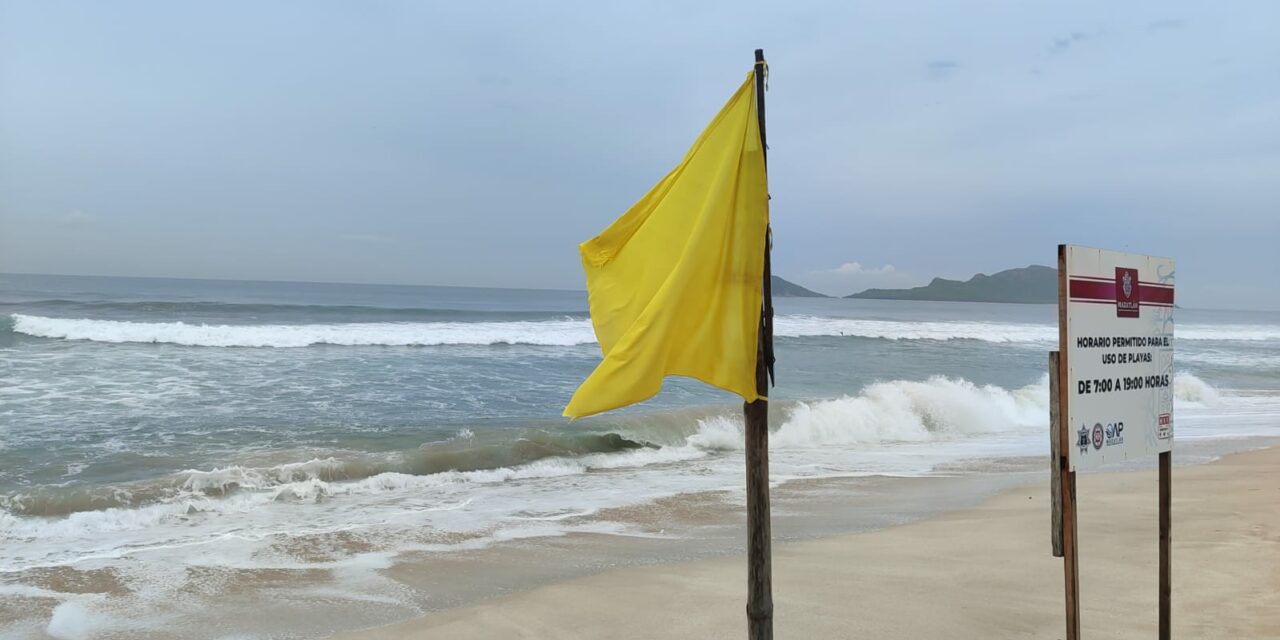 ¡Atención Bañistas!, continúa inestabilidad en el oleaje, si vas acudir a las playas extrema precauciones