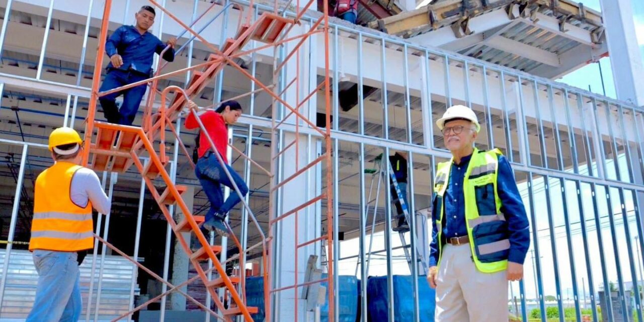 Supervisa Navarro Quintero avances del Nuevo Hospital de Alta Especialidad en Nayarit