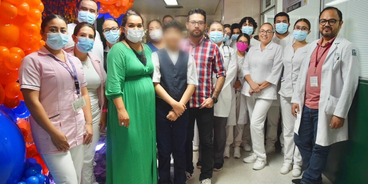 Supera menor de edad con terapia de vanguardia en IMSS Nayarit tratamiento contra cáncer