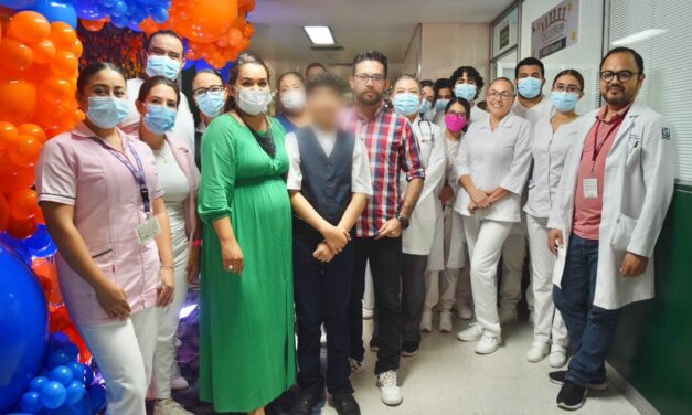 Supera menor de edad con terapia de vanguardia en IMSS Nayarit tratamiento contra cáncer