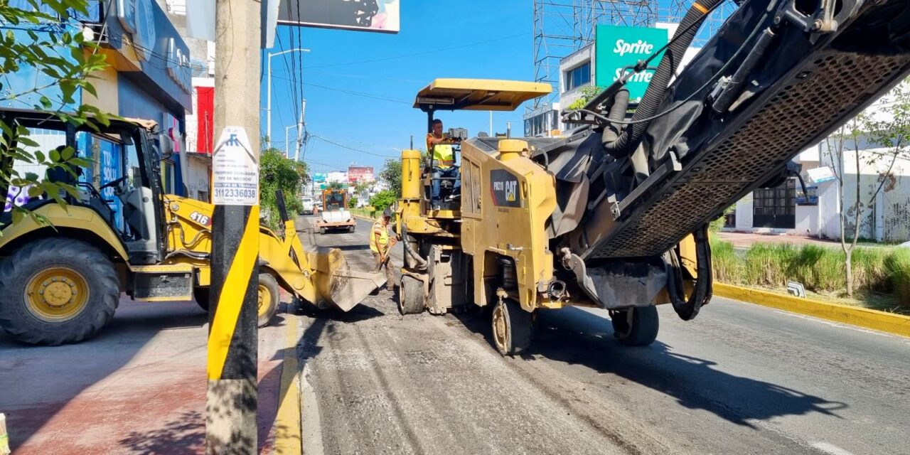 Gobierno de Tepic obliga a empresa a reparar tramo de la avenida Insurgentes