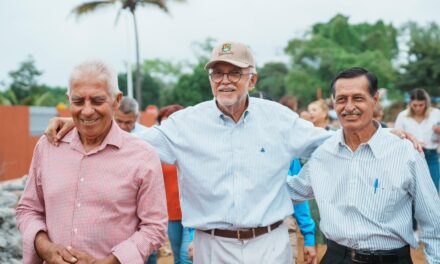 El gobernador de Nayarit, Miguel Ángel Navarro Quintero, visitó la localidad de Francisco I. Madero (Puga)