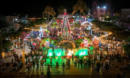 Héctor Santana lleva “La Navidad de tus Sueños” a Valle Dorado y San José del Valle