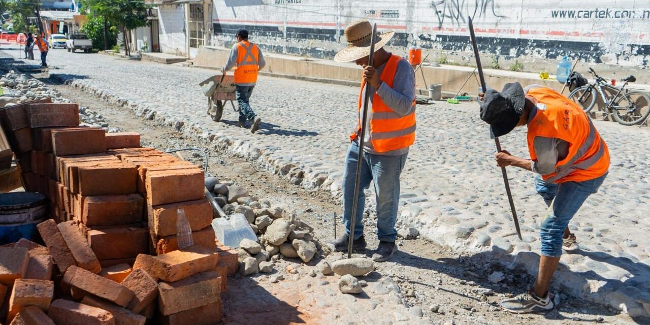 En marcha obra de rehabilitación de líneas de agua potable en calle Alemania