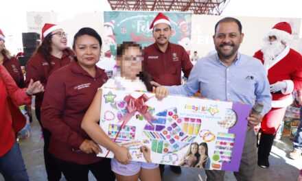 Celebra Gobierno de Mazatlán posada navideña a hijos de trabajadores sindicalizados