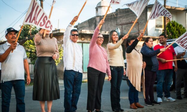 En Xalisco sigue la rehabilitación de calles