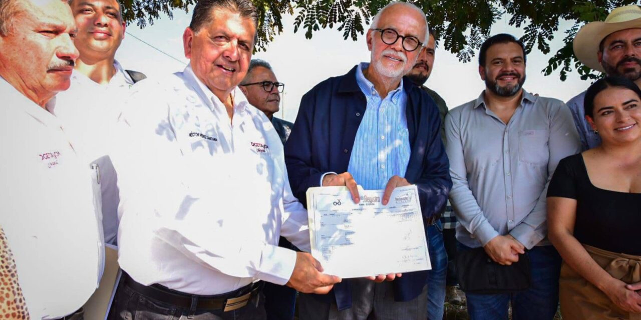 El gobernador del estado de Nayarit, Miguel Ángel Navarro Quintero, visitó el Centro de Bachillerato Tecnológico Agropecuario (CBTA) 244