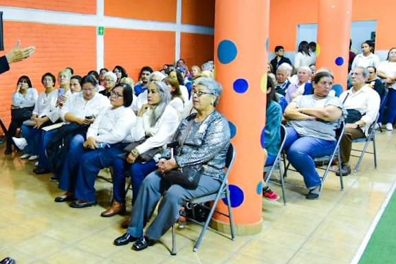 Vínculo fuerte entre el Gobierno de Nayarit y habitantes de diferentes colonias