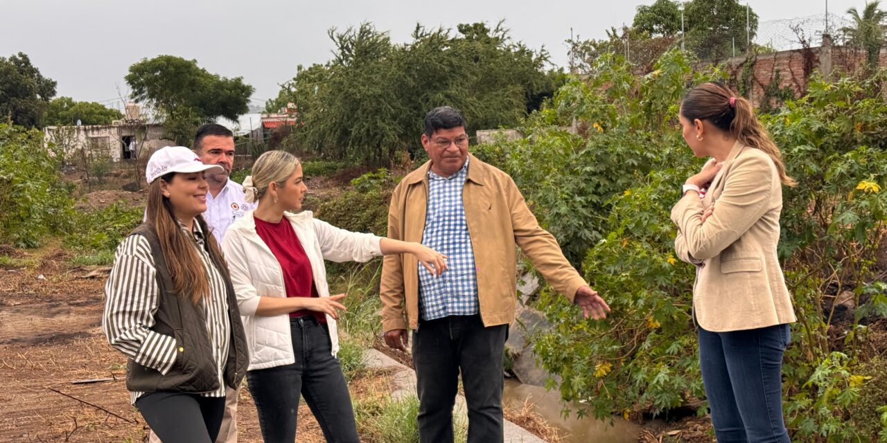 Supervisa Estrella Palacios trabajos de desazolve en canal de Pradera Dorada; se limpian y desazolvan 28 canales pluviales en Mazatlán