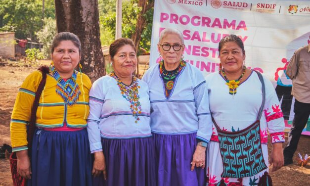 Familias de Cerro de los Tigres agradecen a Beatriz Estrada por el respaldo a la niñez de su comunidad