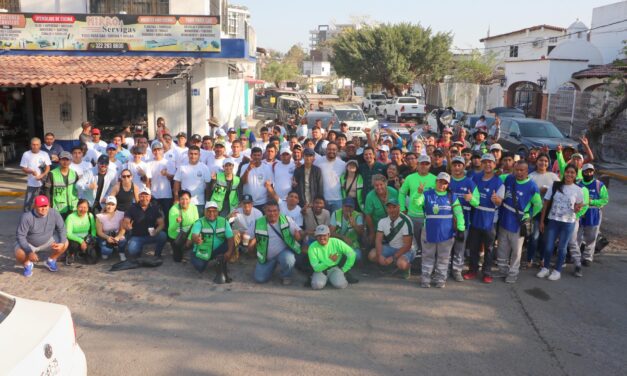 Retiran 6 toneladas de basura en el Libramiento de Puerto Vallarta
